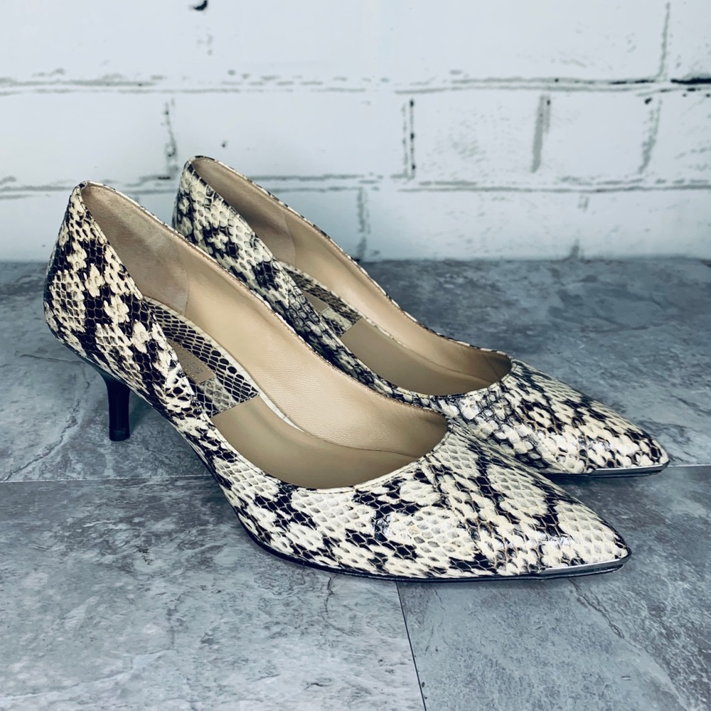 Michael Kors Trisha Gen. Snake Skin Kitten Heel